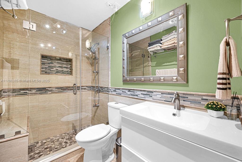 LAKES OF WOODHAVEN I - Residential
