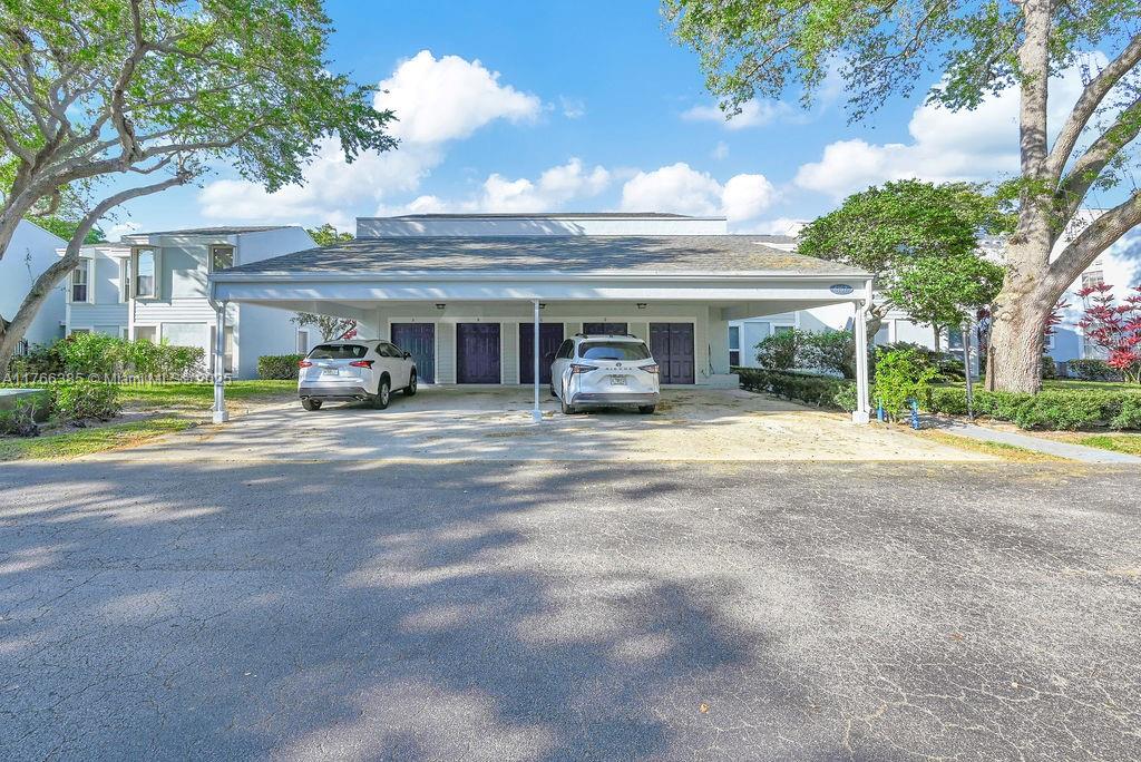LAKES OF WOODHAVEN I - Residential