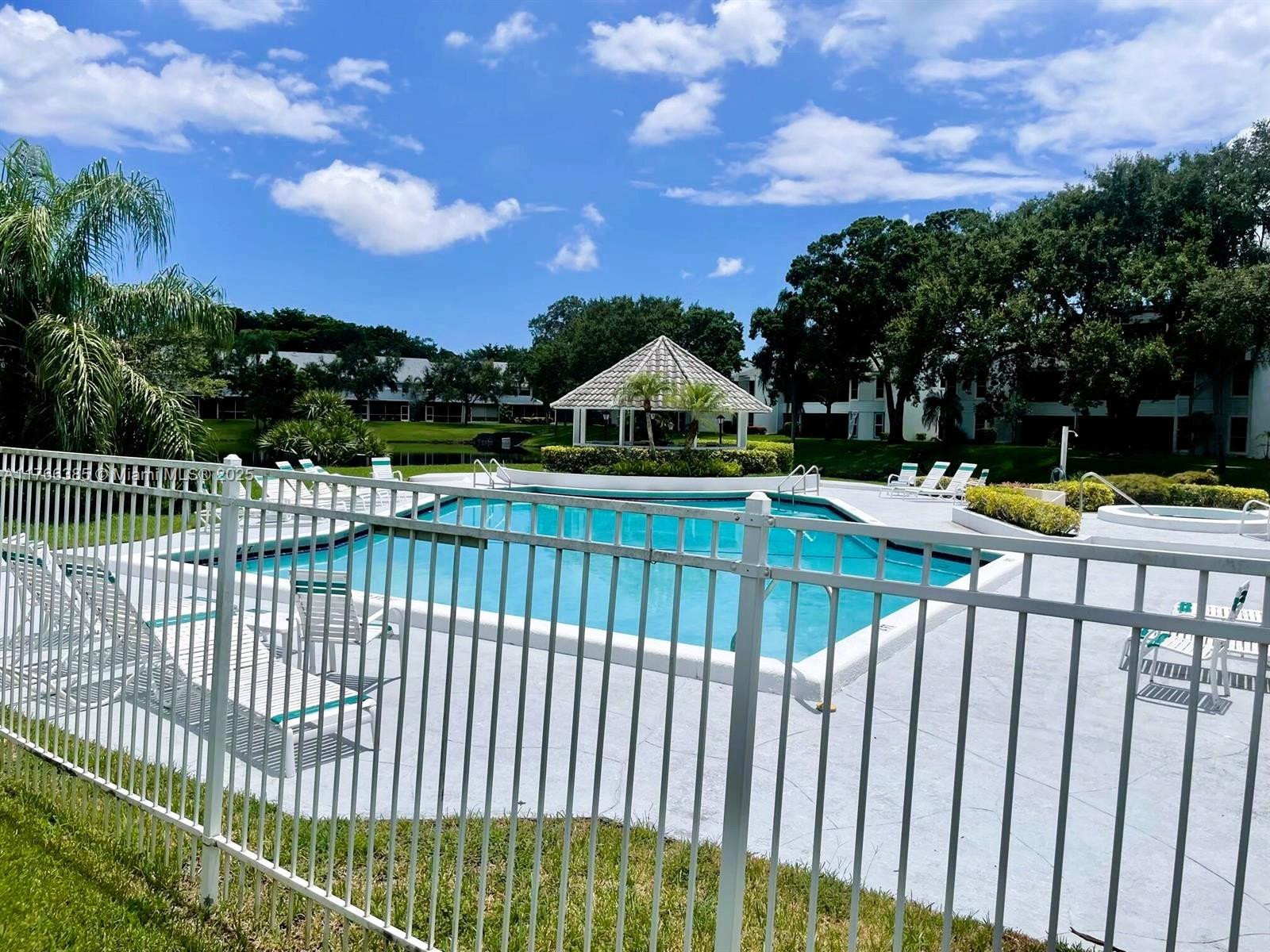 LAKES OF WOODHAVEN I - Residential