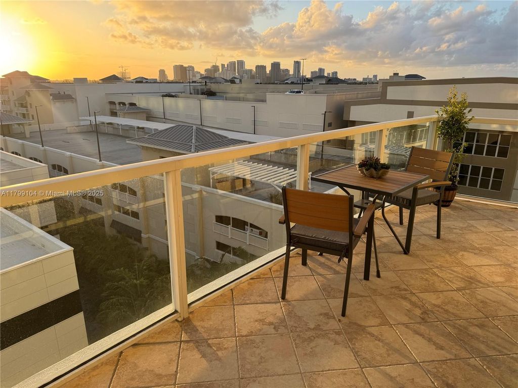 Photo of 1819 SE 17th St #912, Fort Lauderdale, FL 33316 (MLS # A11799104)
