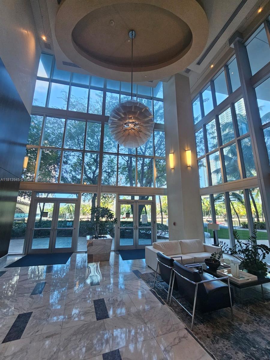 Rental Property at 185 Sw 7th St 2606, Miami, Broward County, Florida - Bathrooms: 1  - $2,225 MO.