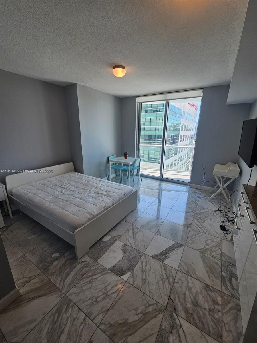 LATITUDE ON THE RIVER CON - Residential Lease