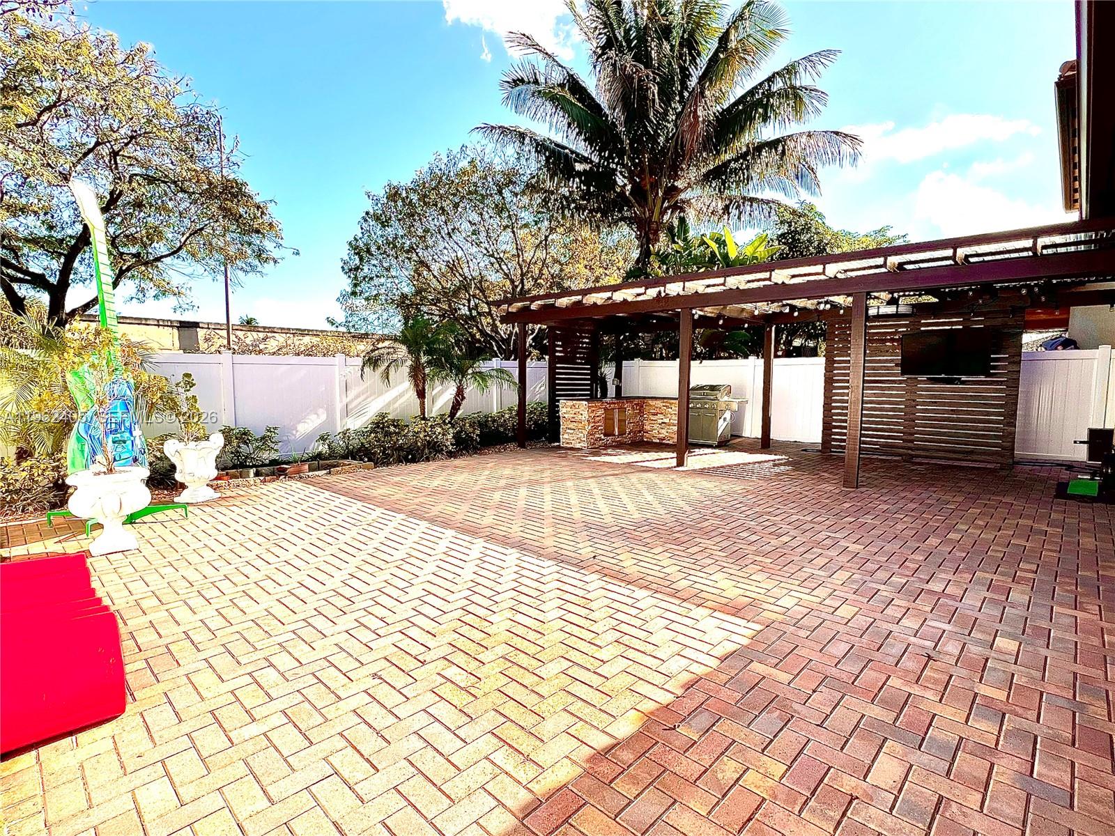 CENTRAL PARC SOUTH - Residential