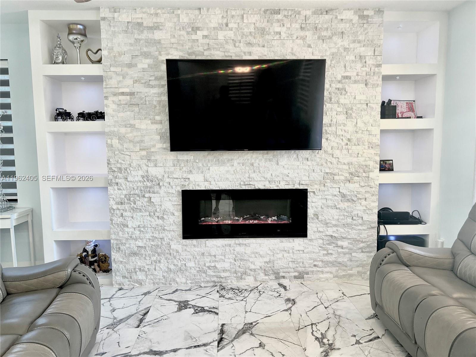 CENTRAL PARC SOUTH - Residential