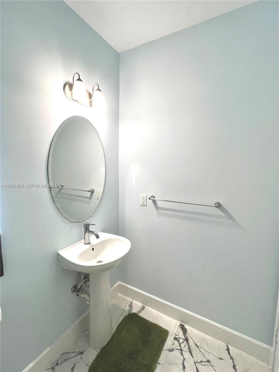 CENTRAL PARC SOUTH - Residential