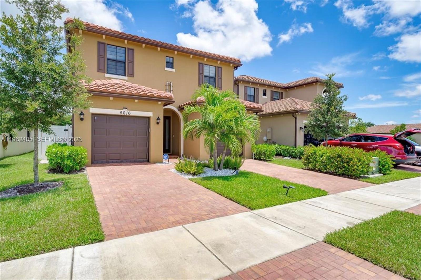 CENTRAL PARC SOUTH - Residential