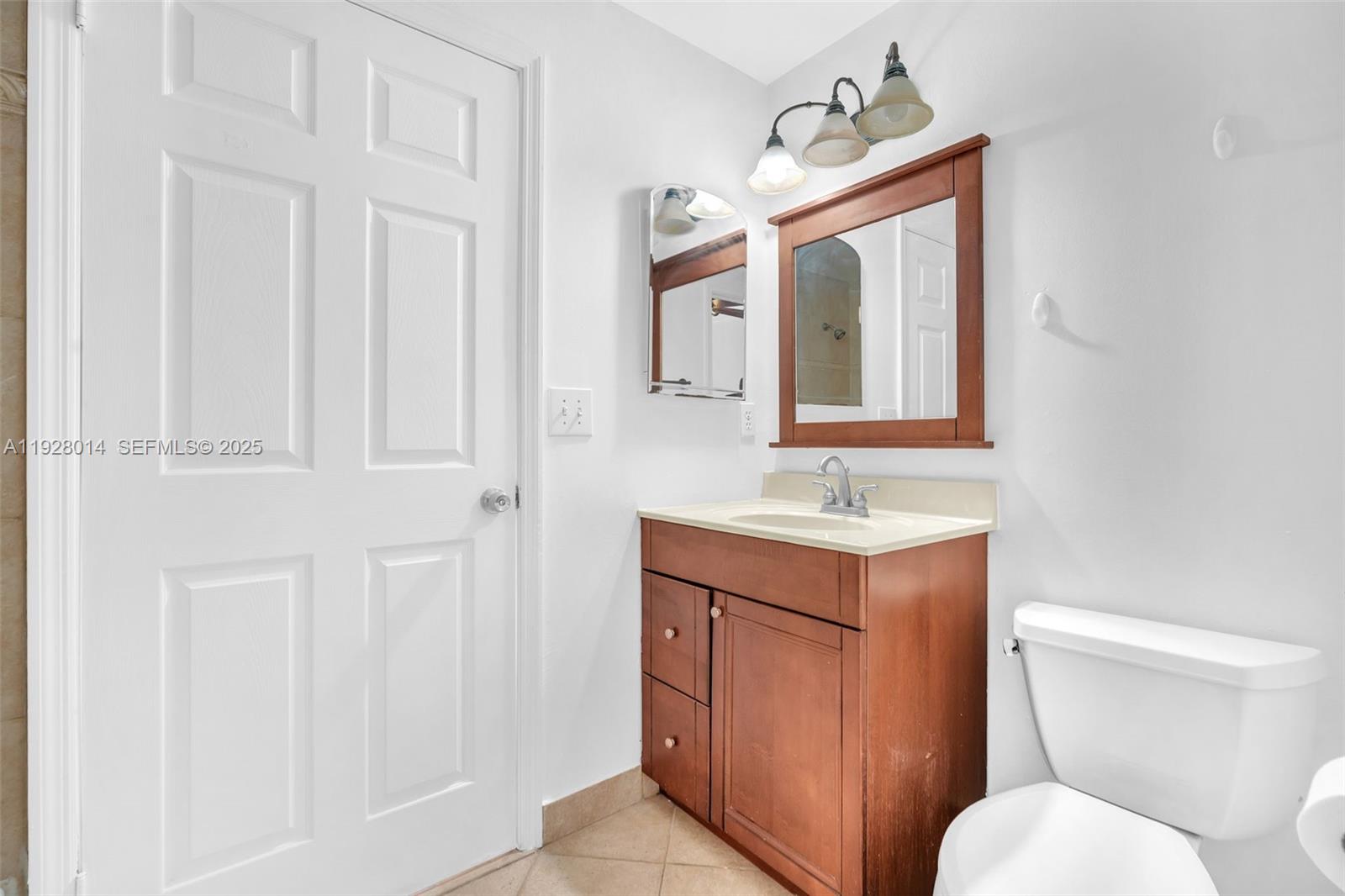 SECTORS 3 & 4 BOUNDARY PL - Residential Lease