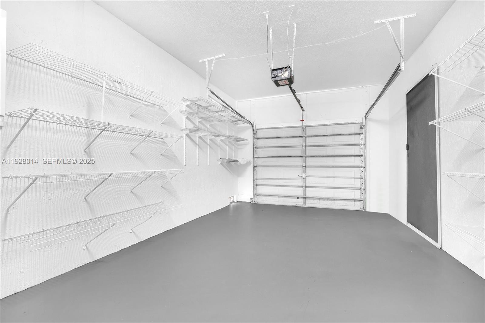 SECTORS 3 & 4 BOUNDARY PL - Residential Lease