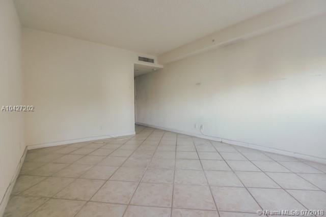 WAVE CONDO - Residential