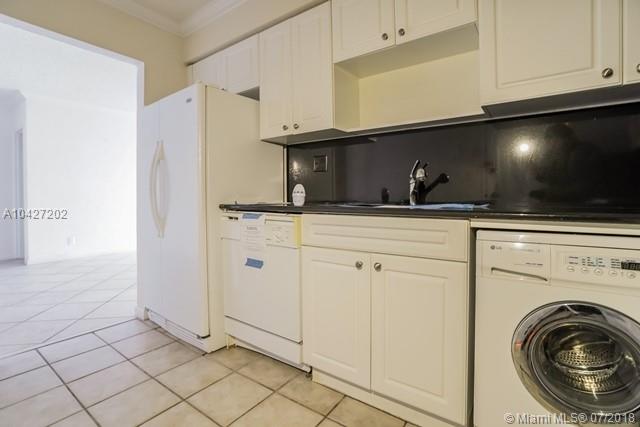 WAVE CONDO - Residential