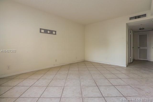 WAVE CONDO - Residential