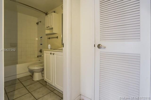 WAVE CONDO - Residential