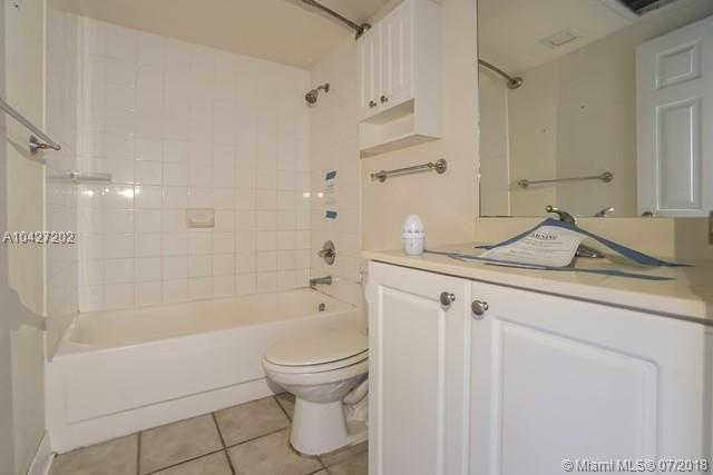 WAVE CONDO - Residential