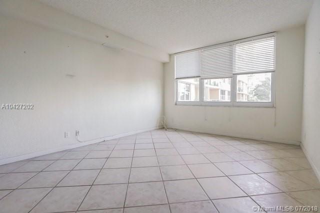 WAVE CONDO - Residential