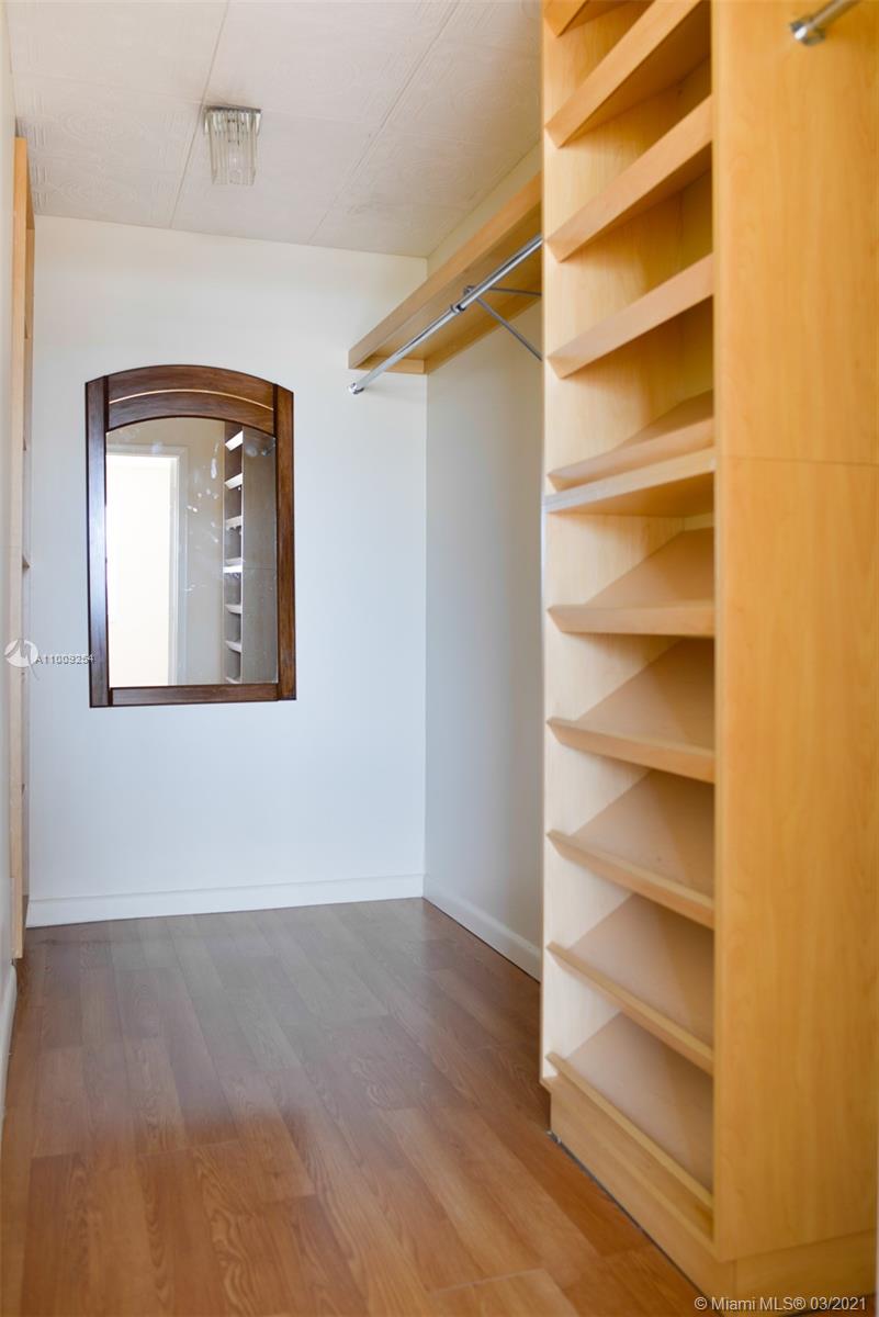 OCEAN VIEW TOWERS CONDO - Residential