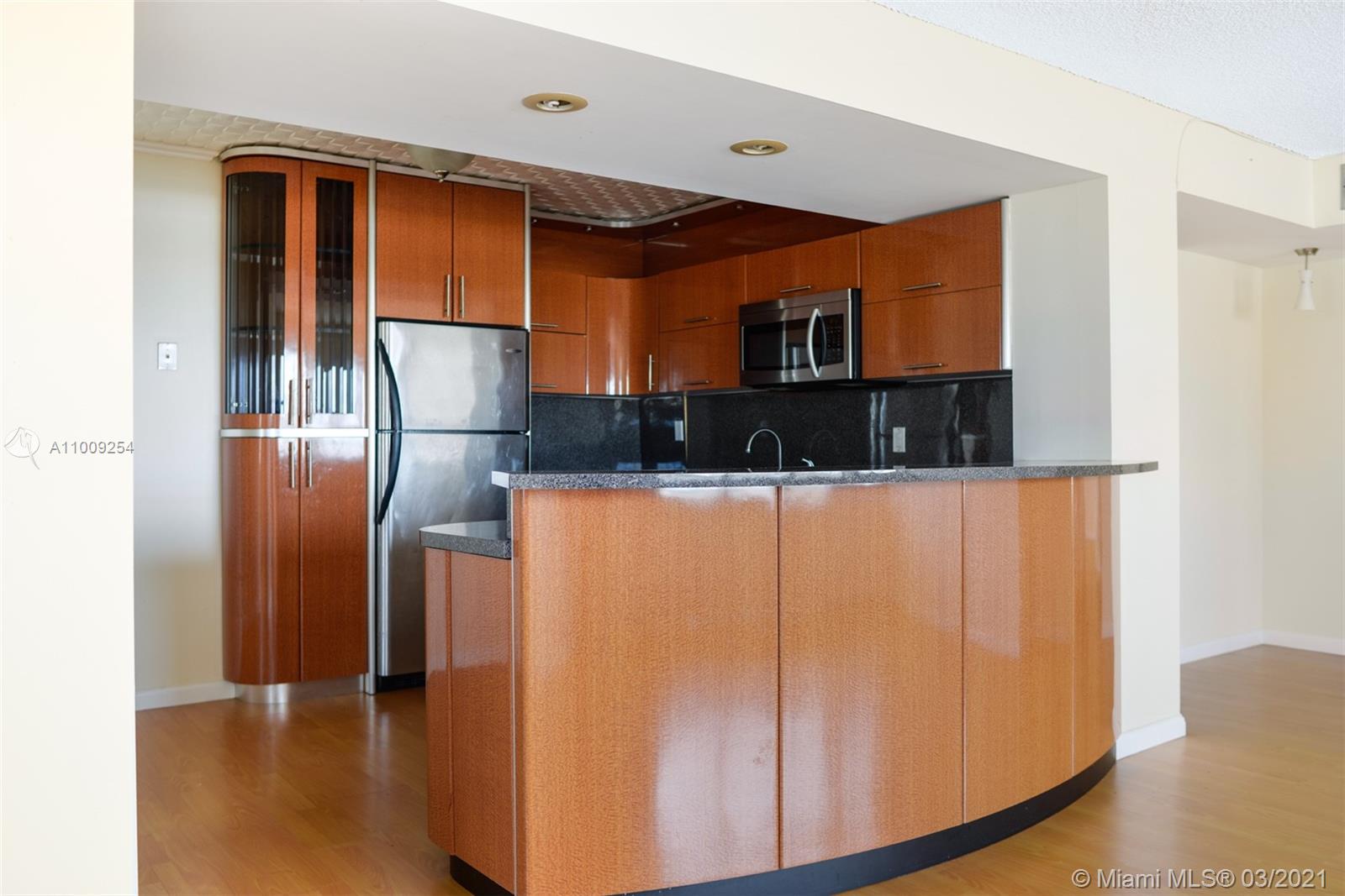 OCEAN VIEW TOWERS CONDO - Residential