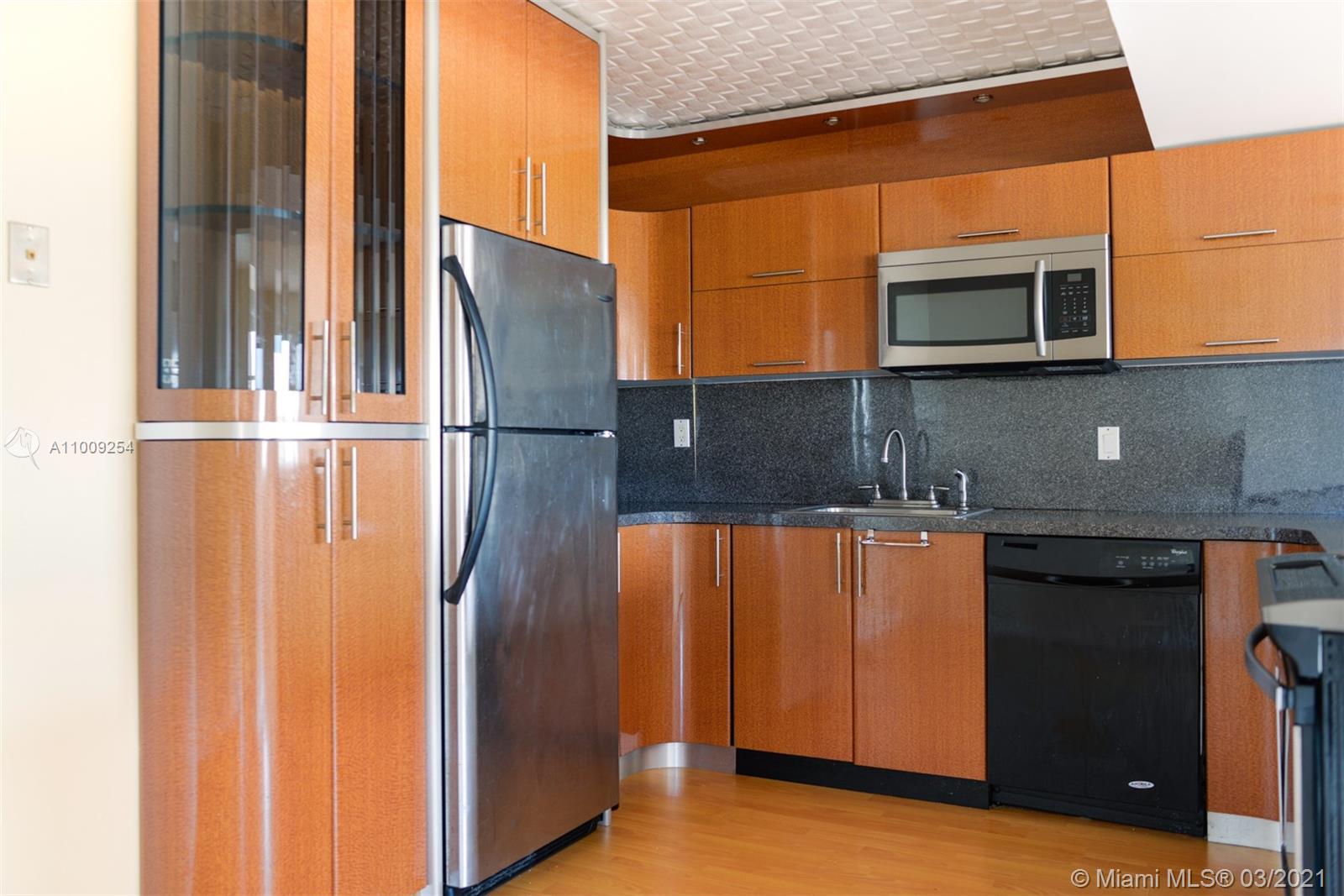 OCEAN VIEW TOWERS CONDO - Residential