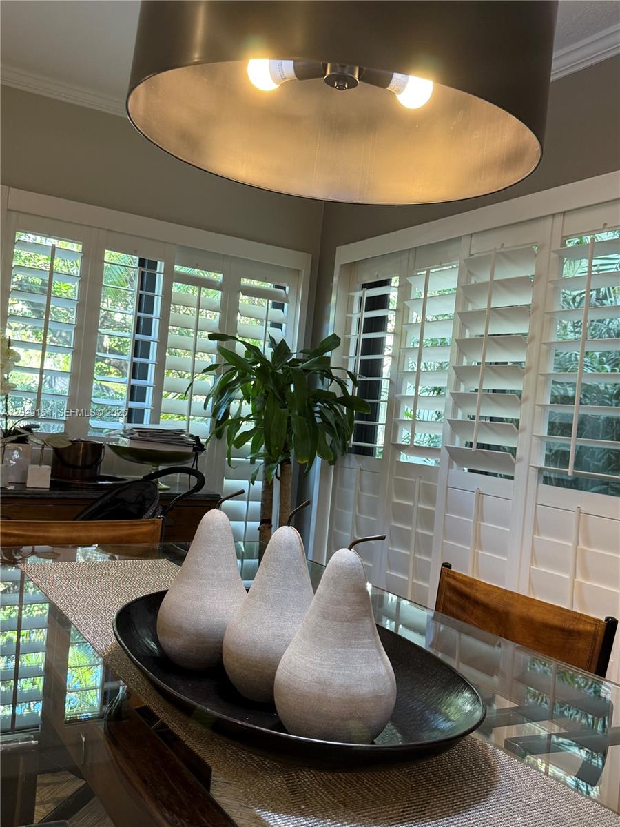 DELVISTA B CONDO - Residential