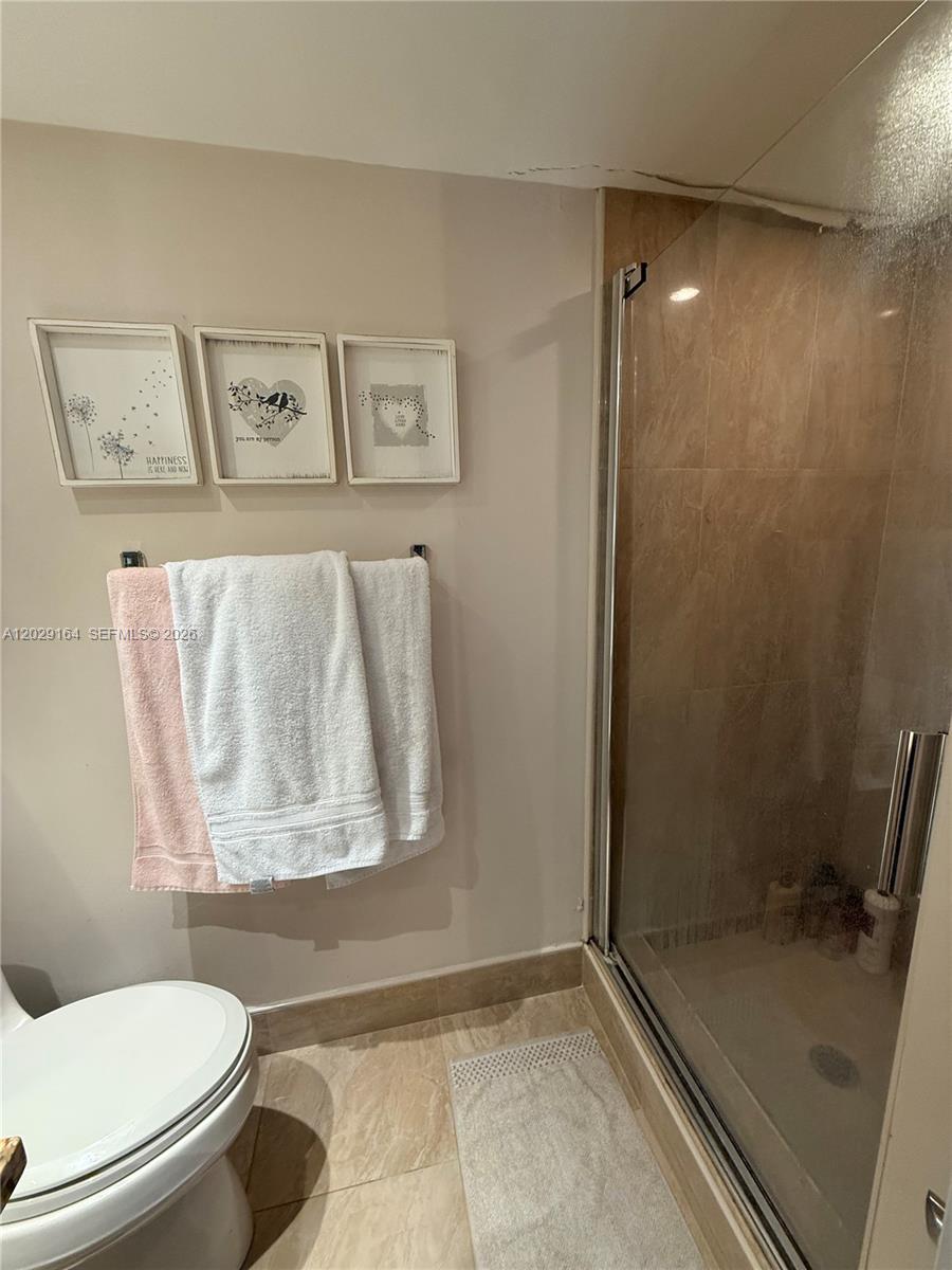 DELVISTA B CONDO - Residential