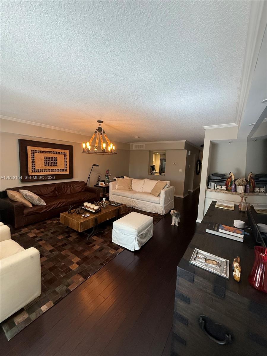 DELVISTA B CONDO - Residential