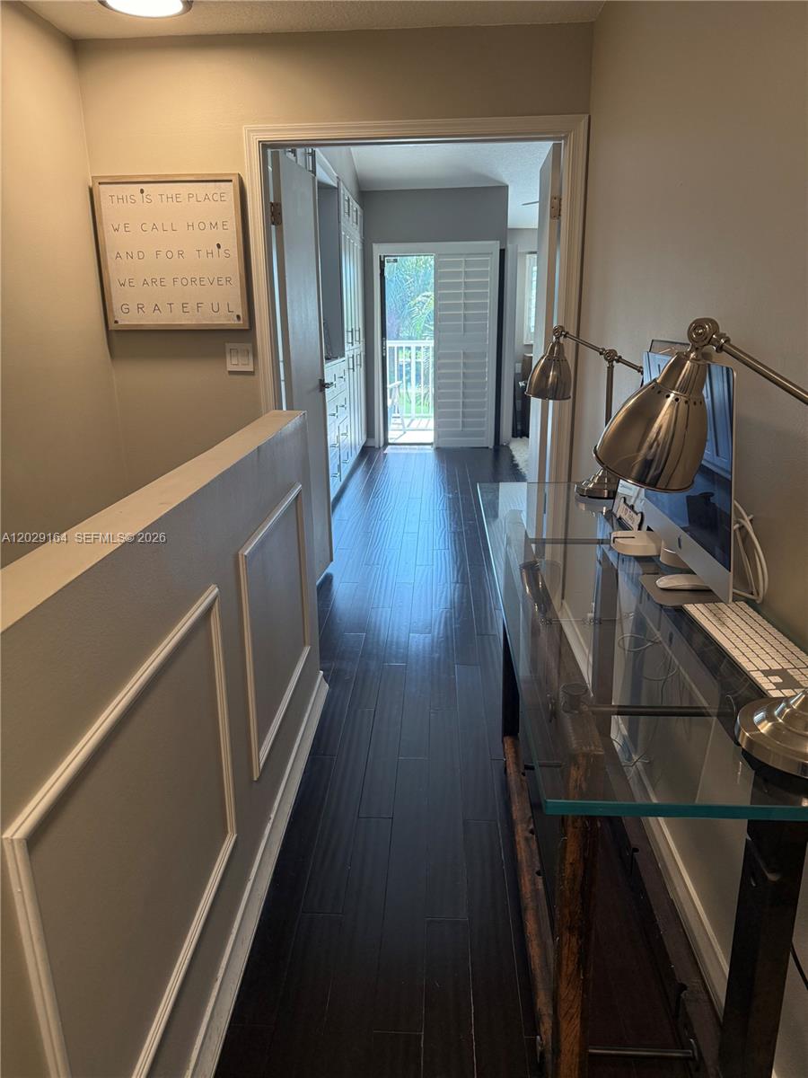 DELVISTA B CONDO - Residential