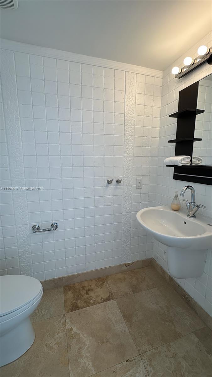 BRICKELL ON THE RIVER S T - Residential