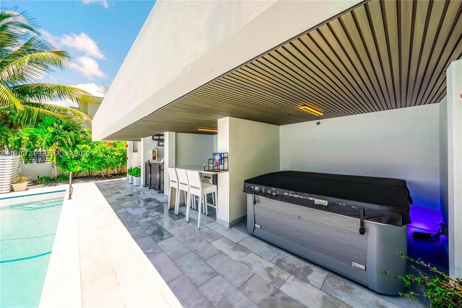 ISLE OF NORMANDY MIAMI VI - Residential