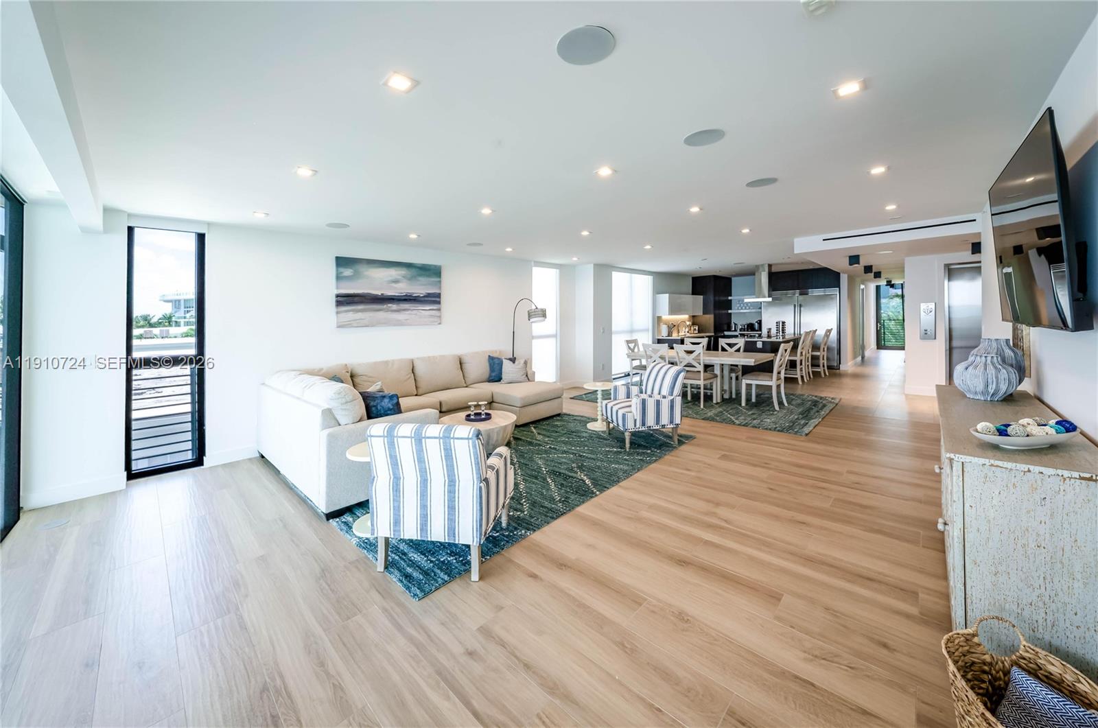 ISLE OF NORMANDY MIAMI VI - Residential