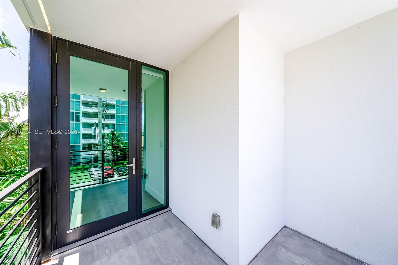 ISLE OF NORMANDY MIAMI VI - Residential