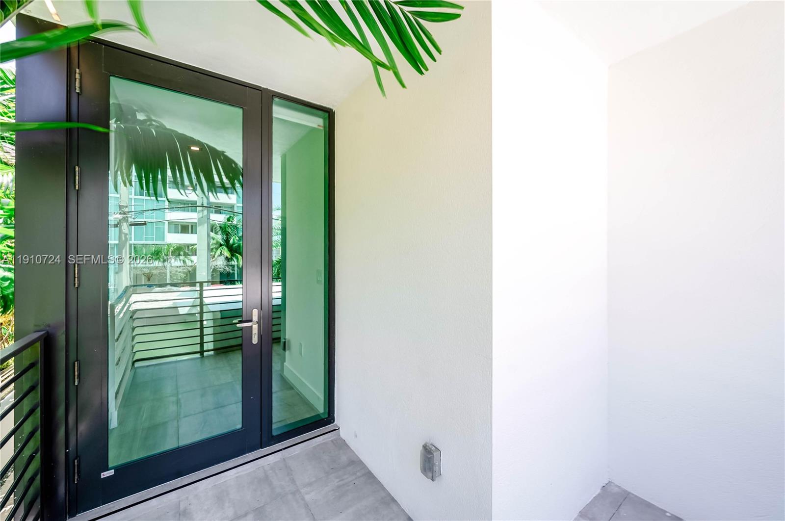 ISLE OF NORMANDY MIAMI VI - Residential