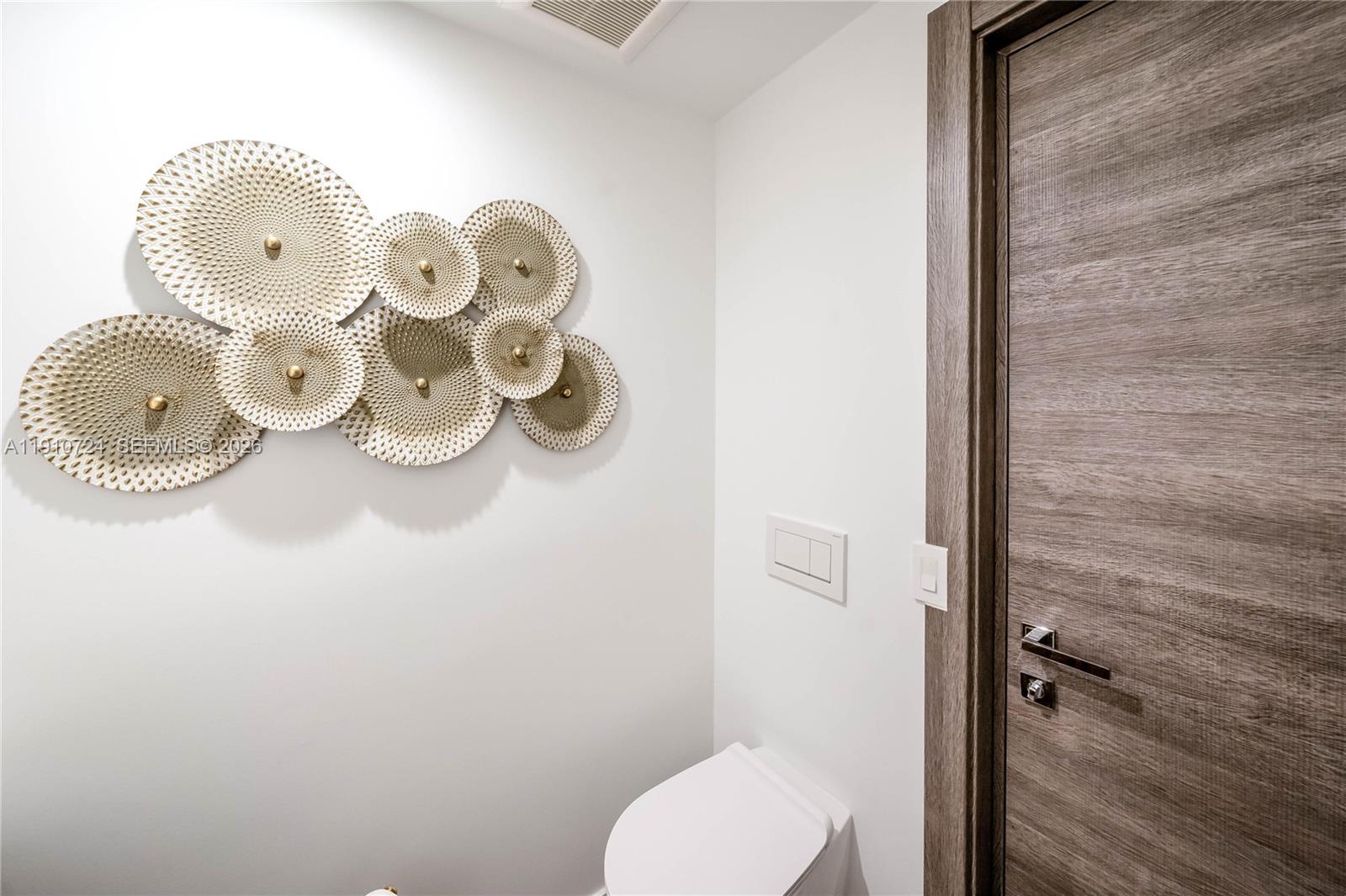 ISLE OF NORMANDY MIAMI VI - Residential