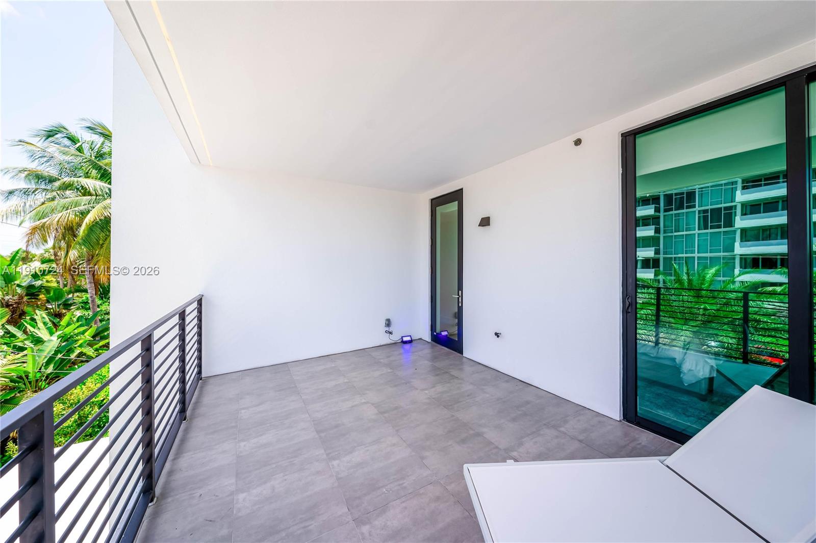 ISLE OF NORMANDY MIAMI VI - Residential