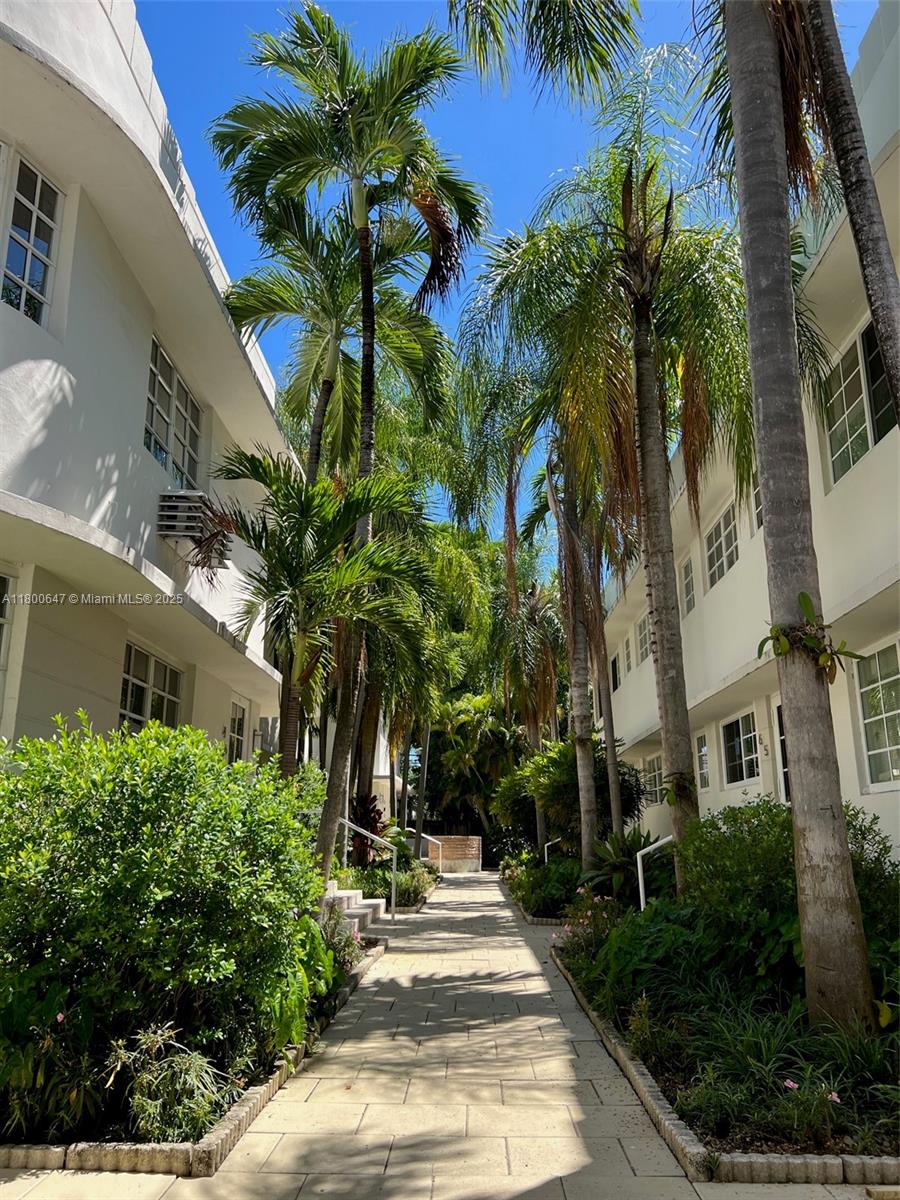 1605 Lenox Ave 1605-9