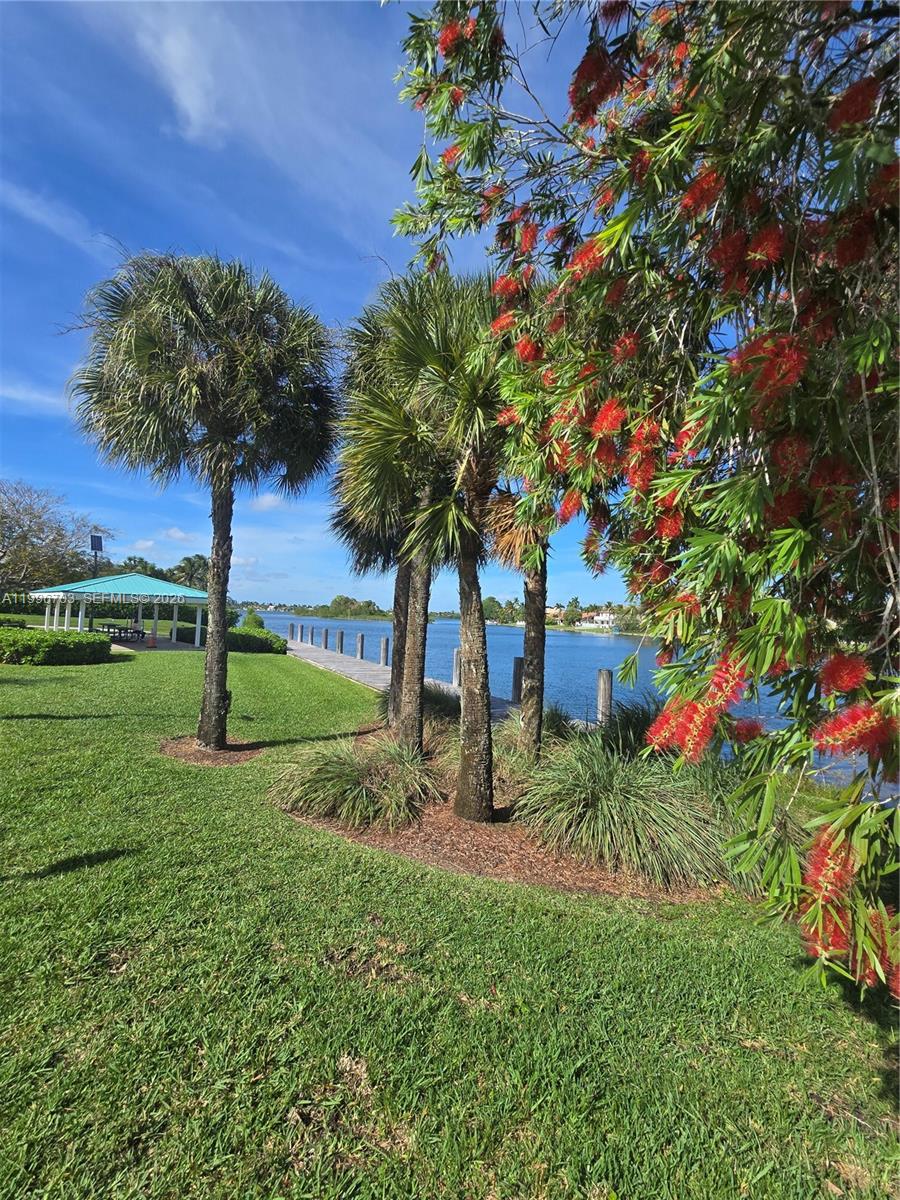 SILVER LAKES AT PEMBROKE - Residential