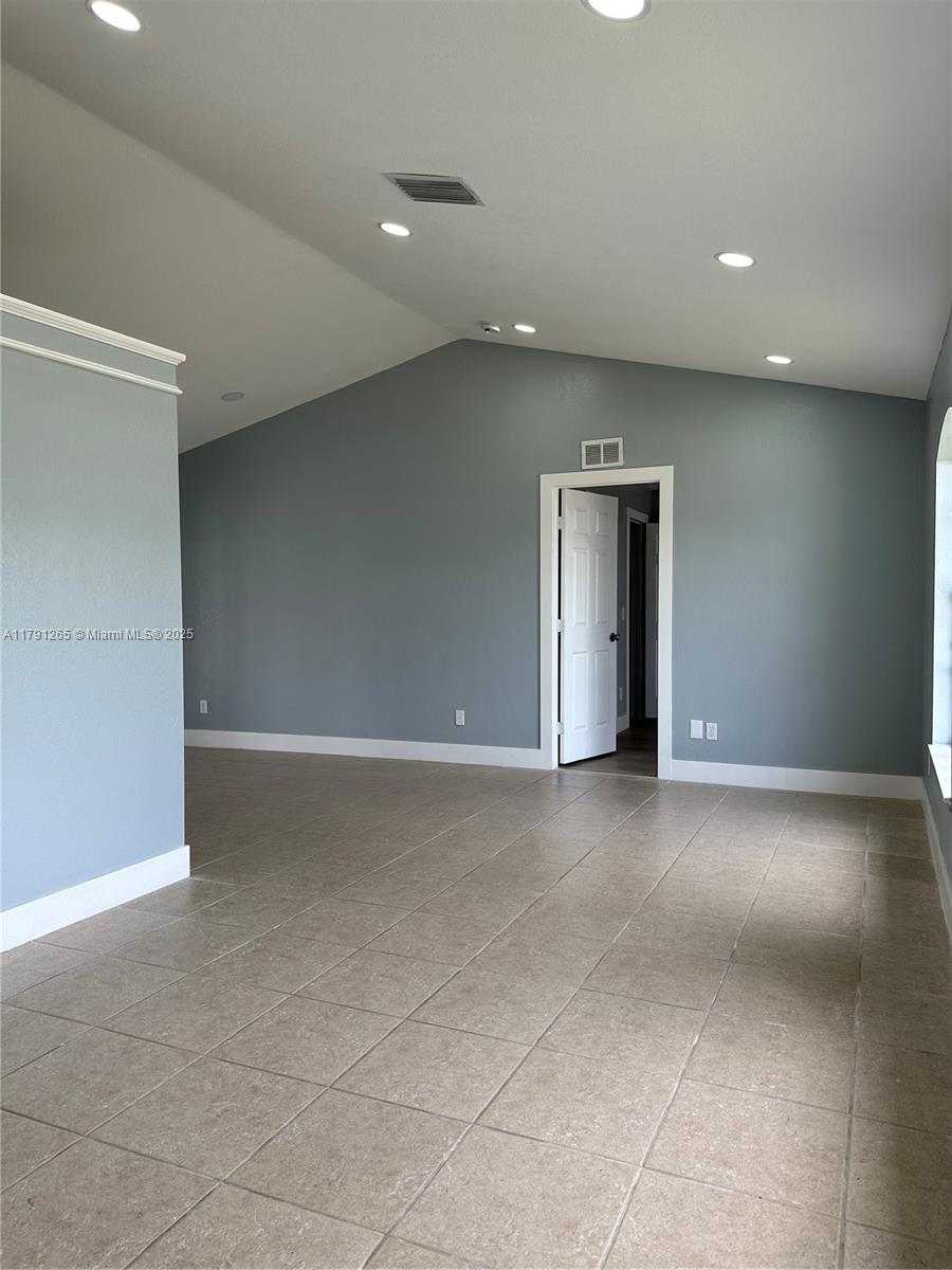 CAPE CORAL - Residential Lease