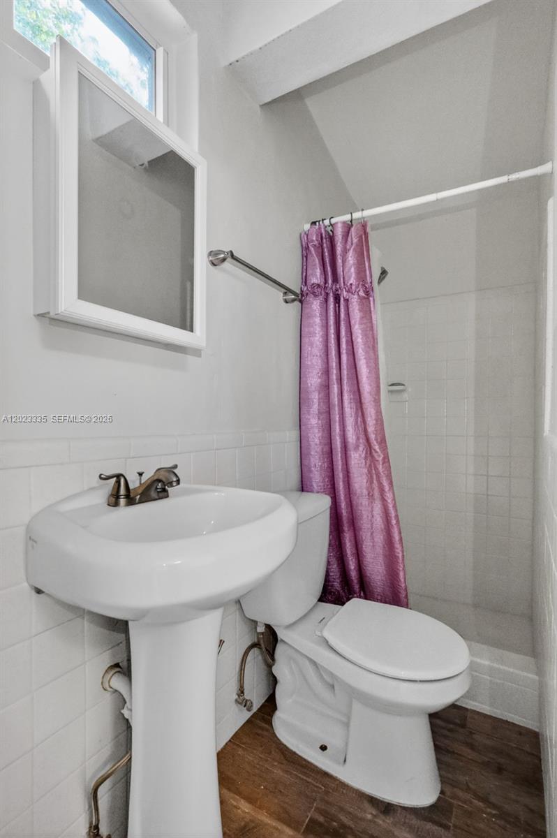 BREEZE HAVEN NO 3 - Residential