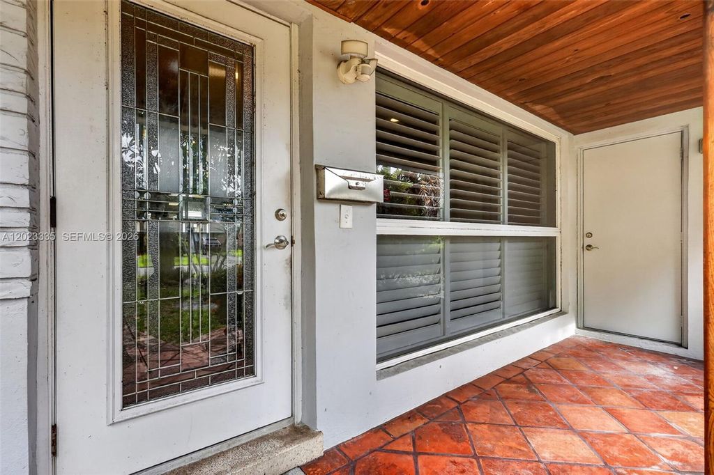 Photo of 2030 N 57th Ter, Hollywood, FL 33021 (MLS # A12023335)