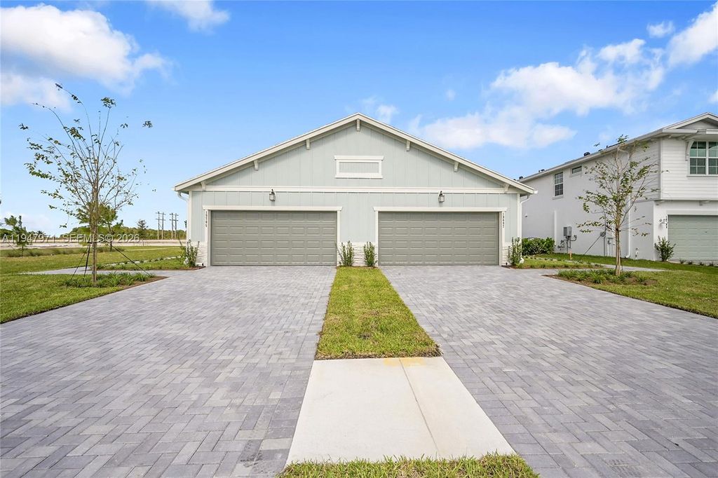 Photo of 19465 Whispering Creek Rd, Loxahatchee, FL 33470 (MLS # A11947971)
