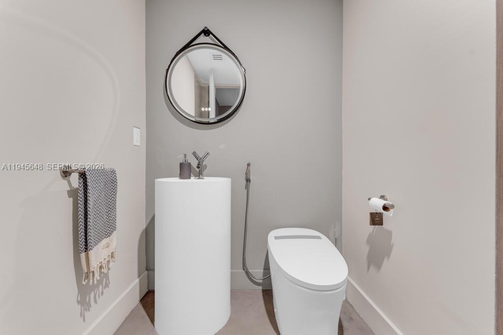 MARINABLUE CONDO - Residential