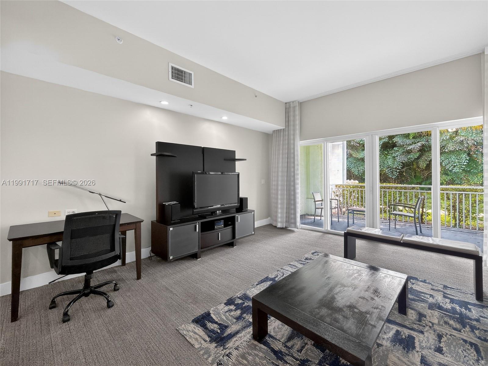 5300 NW 87th Ave 1408