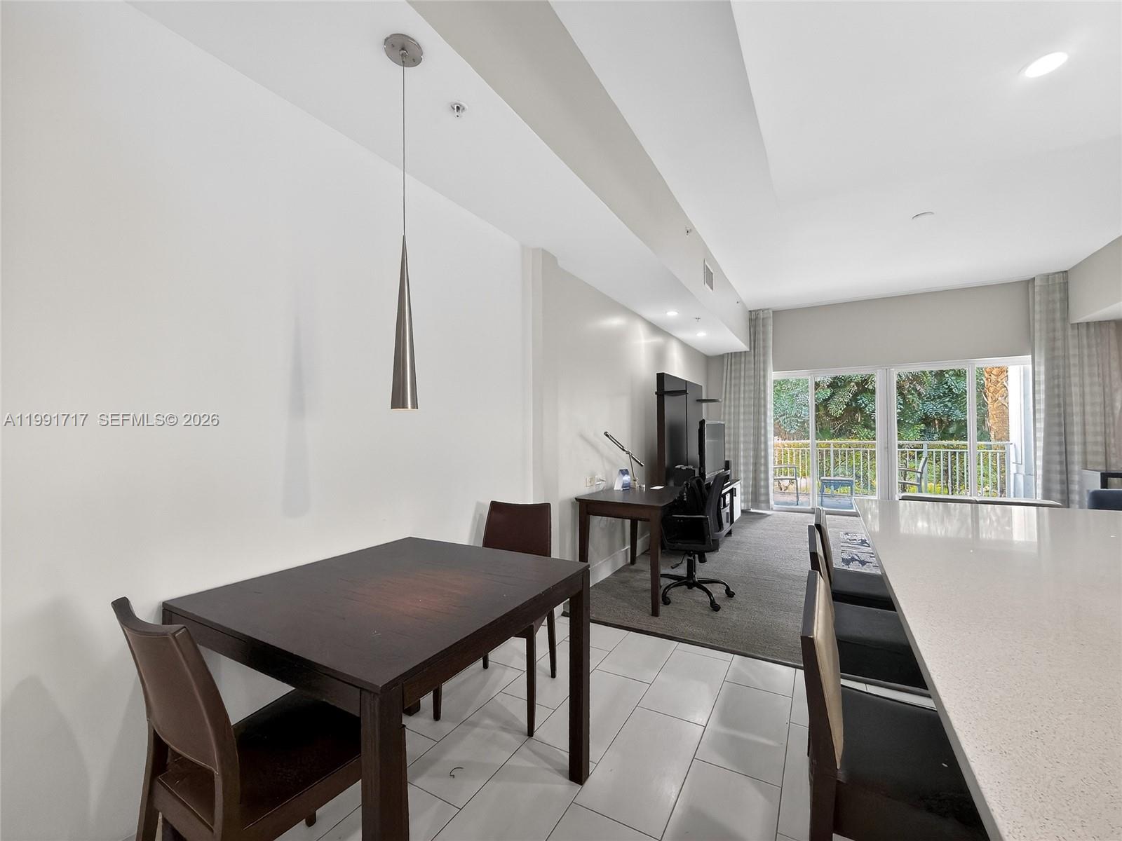 5300 NW 87th Ave 1408