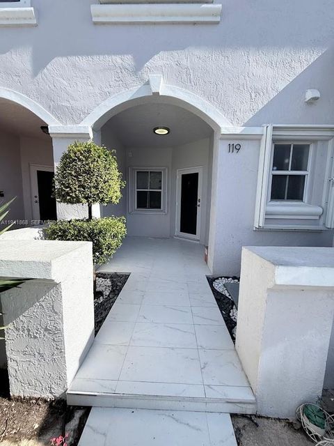 119 SW 168th Ter 119 Pembroke Pines FL 33027