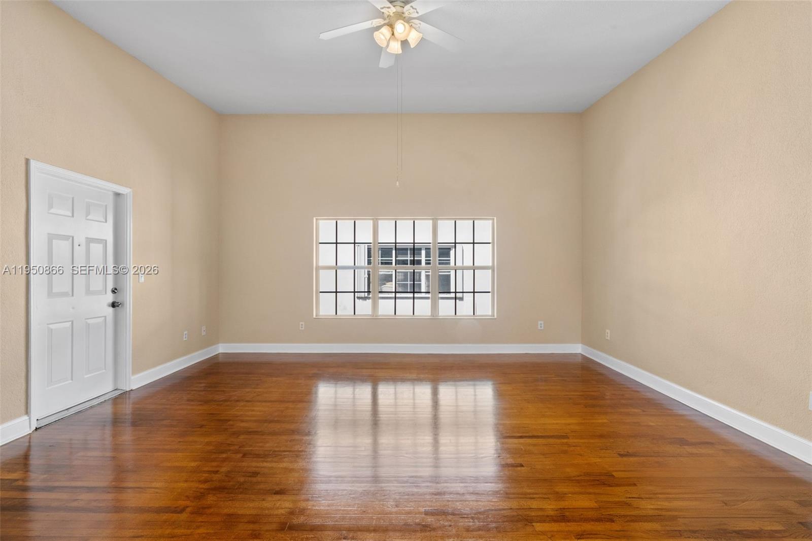 NORTHERN STAR CONDO - Residential