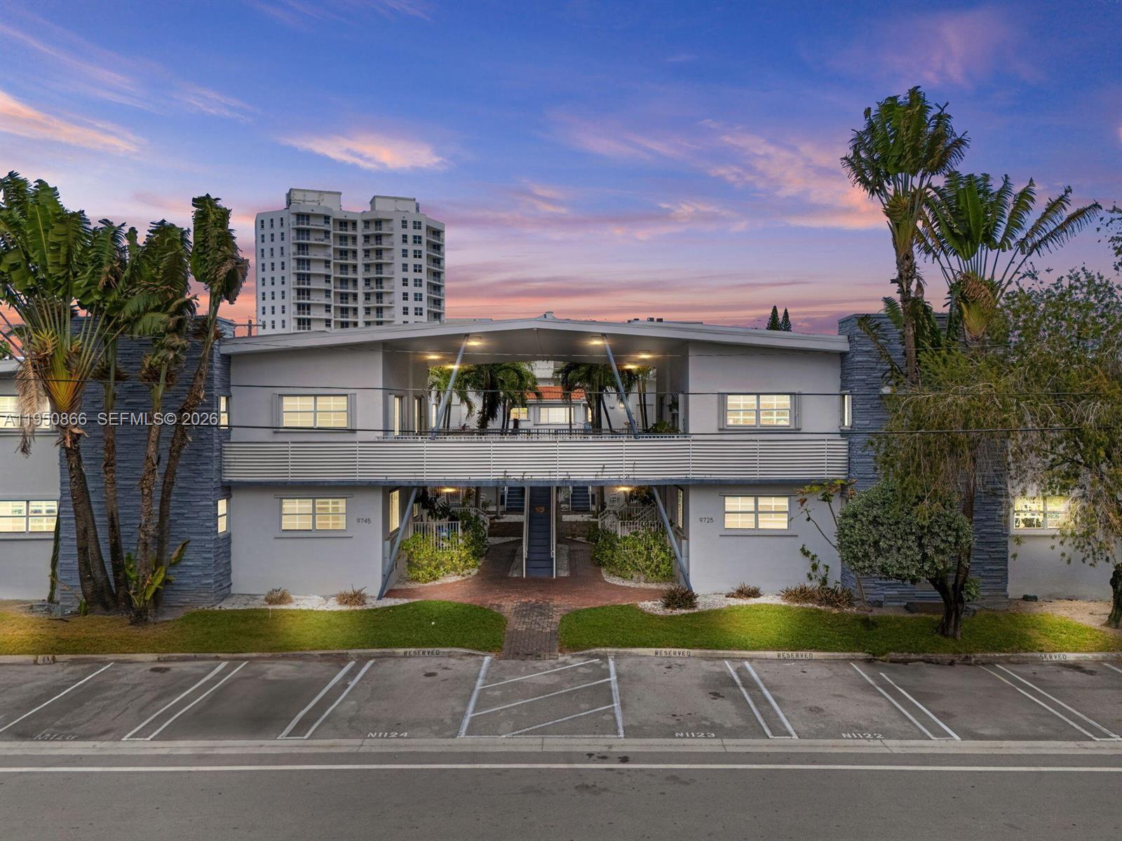 9725 Bay Harbor Ter 24