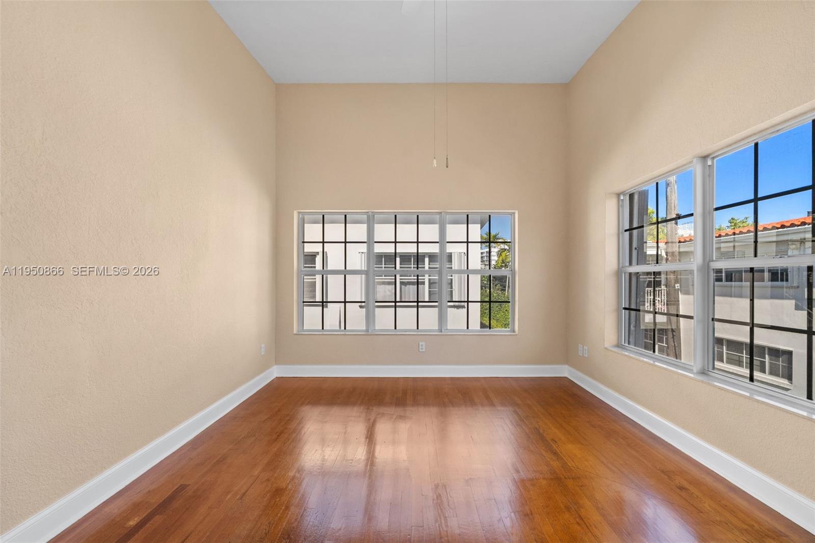 NORTHERN STAR CONDO - Residential