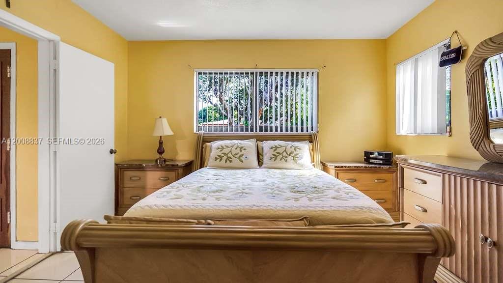 ARCH CREEK ESTS - Residential