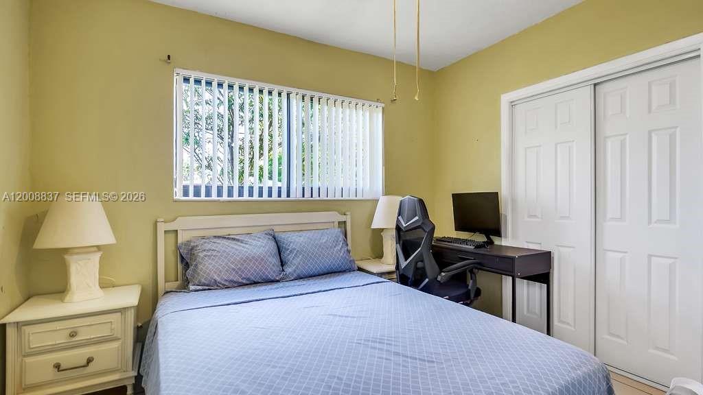 ARCH CREEK ESTS - Residential