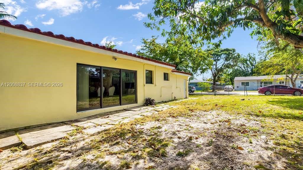 ARCH CREEK ESTS - Residential