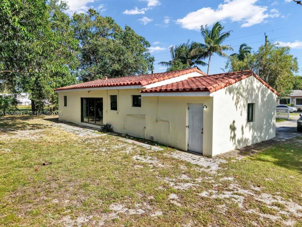 ARCH CREEK ESTS - Residential
