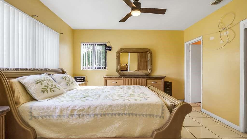 ARCH CREEK ESTS - Residential